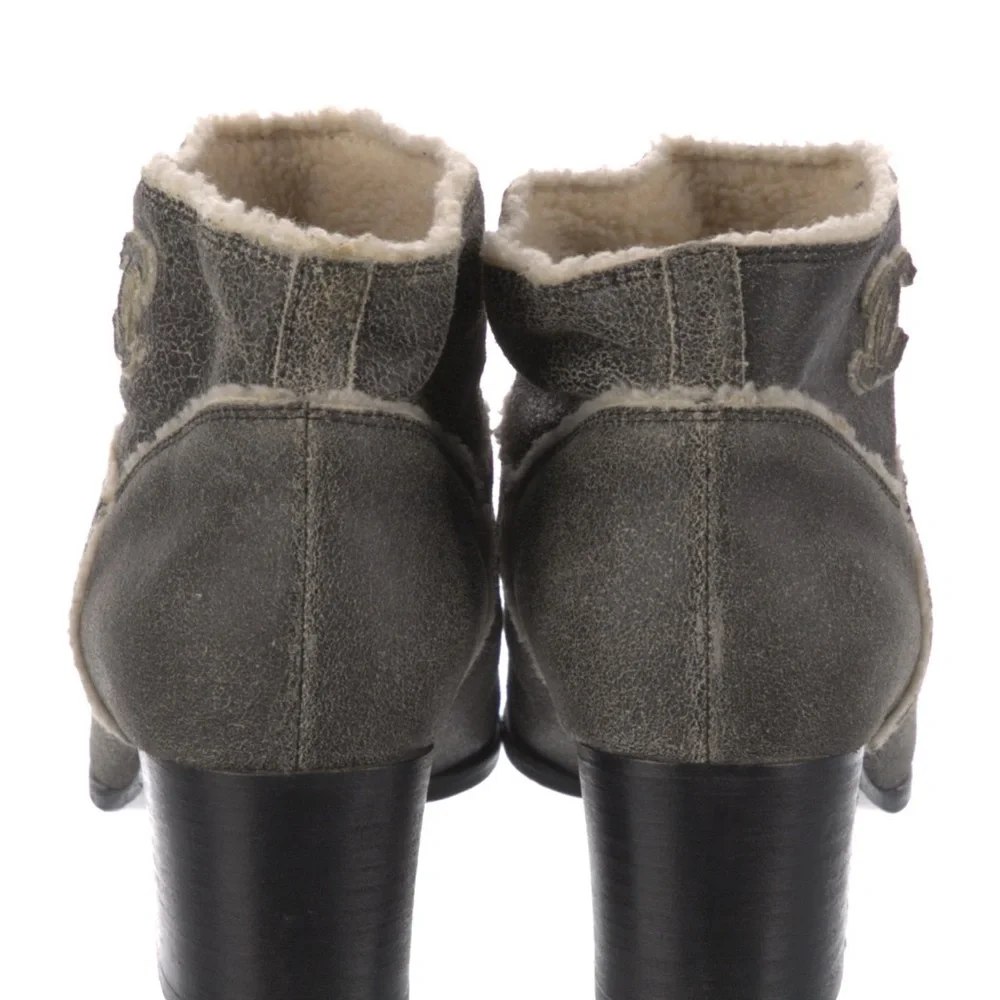 Chanel Interlocking CC Logo Suede Boots - Picture 4 of 11